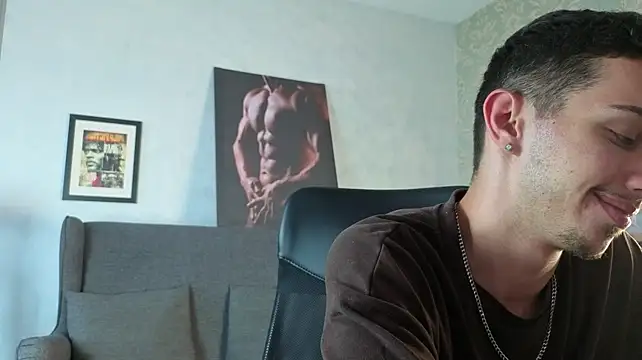 Chatroom XXX en direct de KaydenDrew