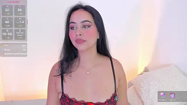 IrisBloom_ live XXX chat
