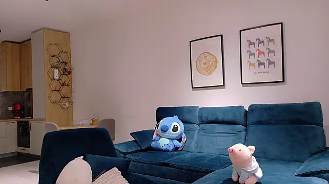 Tiny_Blush live XXX chat