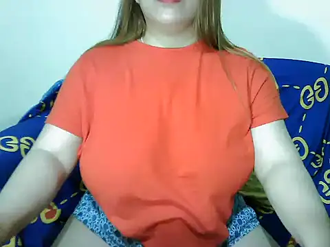 Bigtits_Joy Show in webcam