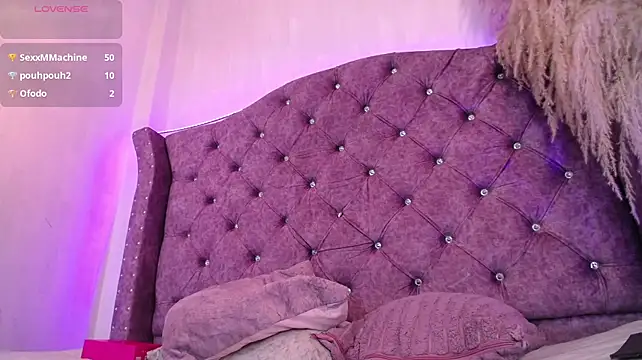 Amara_Davis1のライブXXXチャット