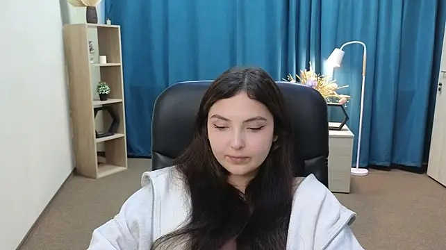 JessicaSartori Adlı Modelin Canlı XXX Sohbeti