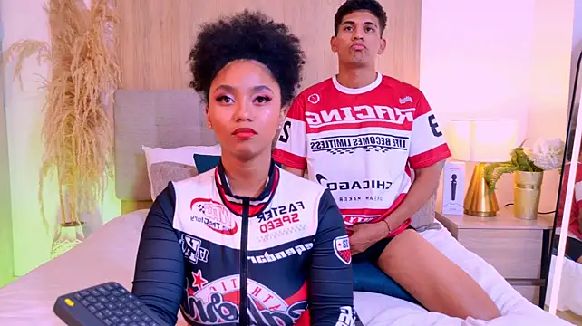 RoseAndDominic live XXX chat