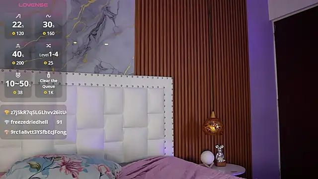 kinkylittlegirll's Live XXX Chat