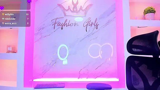 CandyDance1_ Live XXX-Chat