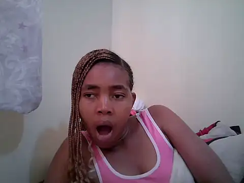MidnightNala Webcam Show