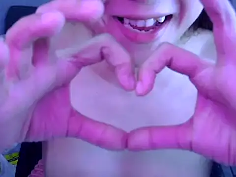 Bee_2k Chat XXX live