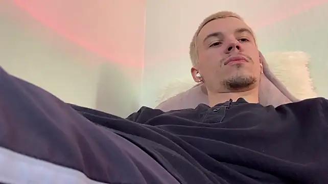 Chatroom XXX en direct de Jeremy1Scott