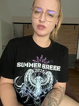 Chat XXX ao vivo de CherryyCheeks