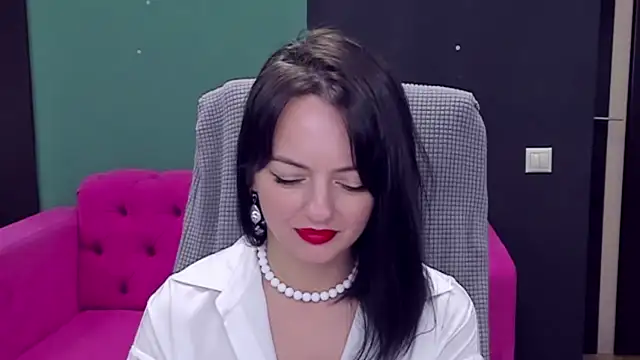 BellaRowan live XXX chat