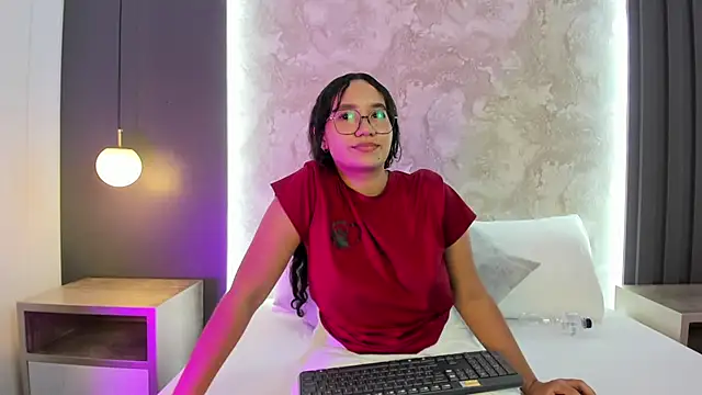 alysson_moon_のライブXXXチャット