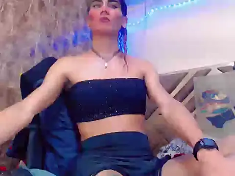Chat +18 de ts_latinaxxxts ao vivo
