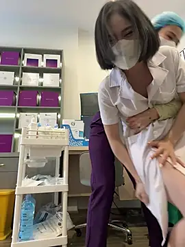 Show modela secretly_masturbating na web-kameri