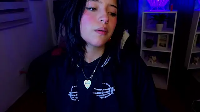 lsa_dolly_nyx's Webcam Show