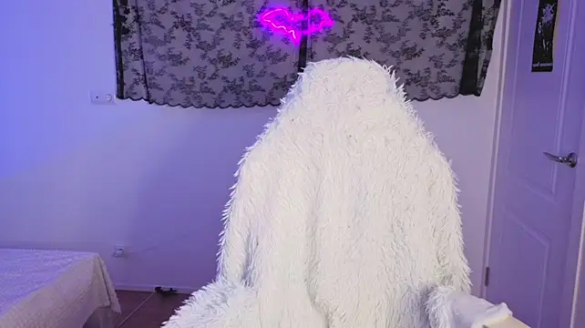 IamLuna2006 live XXX chat