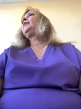 Irina2909@xh's Webcam Show