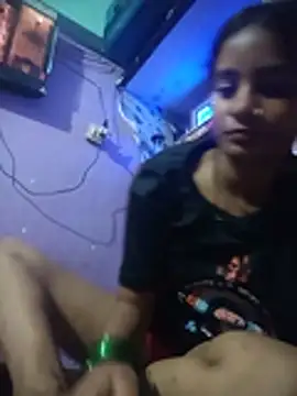 SANDHYAHOTKUMARI 现场XXX聊天