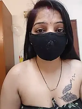 Hot_pooja2 – Kamerová šou