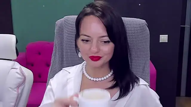 دردشة BellaRowan الجنسية المباشرة