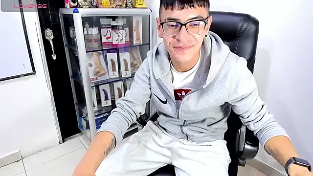 Вебкам-шоу Alexx_bigcockk