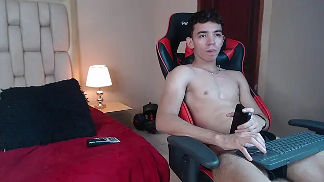 CamiloRoss_ Шоу с уебкамера