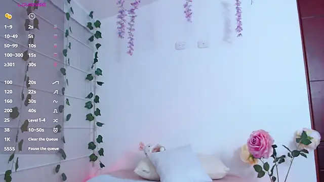 Sarabubbie 라이브 XXX 채팅