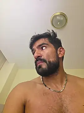 piggylatino's Live XXX Chat
