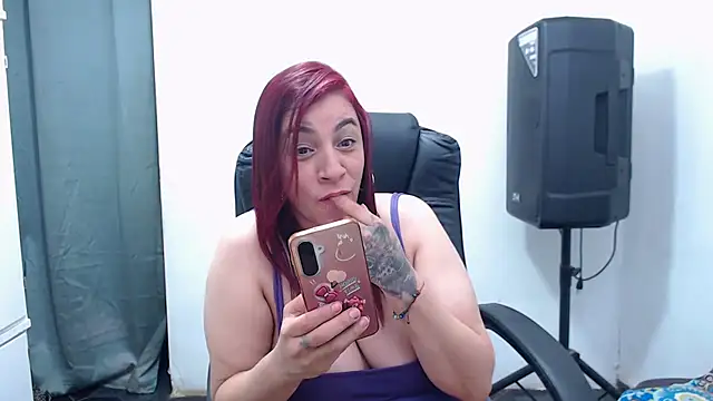 Czat XXX na żywo – LAURA_CRAIZY