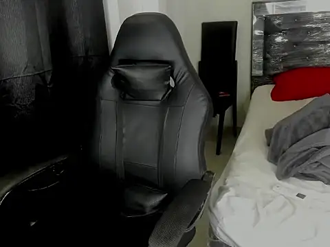 master_badboy's Webcam Show