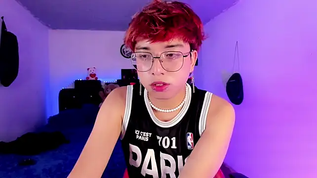 Chat +18 de AnggelONfiree ao vivo