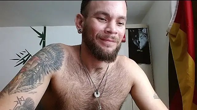 DominanThewolff's Live XXX Chat