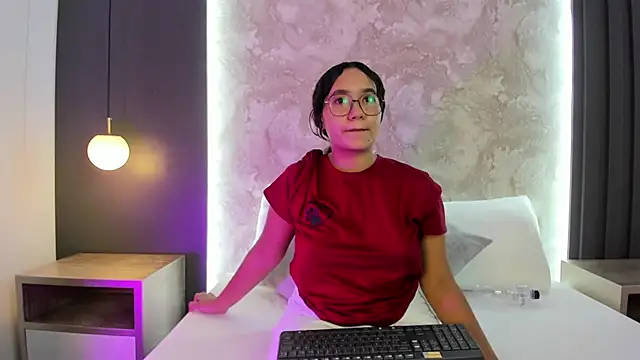 alysson_moon_ live XXX chat