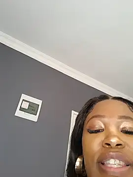SWEETDOLLY29XX Live XXX-chat