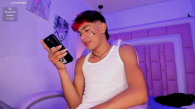 Chat XXX en directo de cherub_