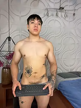 RomanKanne1 Live XXX Chat