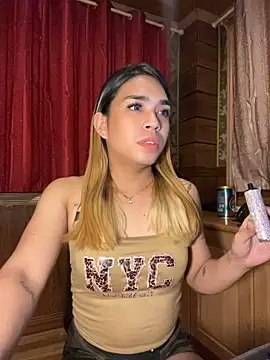 Miss_alcyone Pertunjukan Webcam