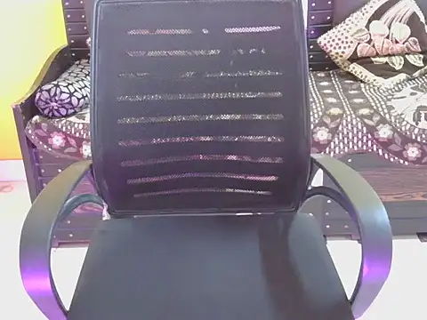 cute-zaraa's Webcam Show