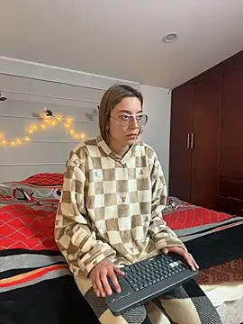 צ'אט XXX בשידור חי של Soy_mangx