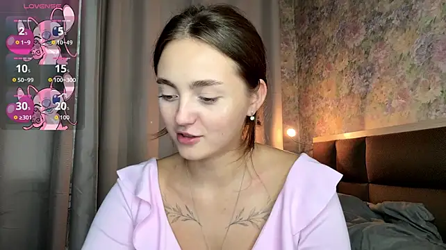 LoraDavi's Live XXX Chat