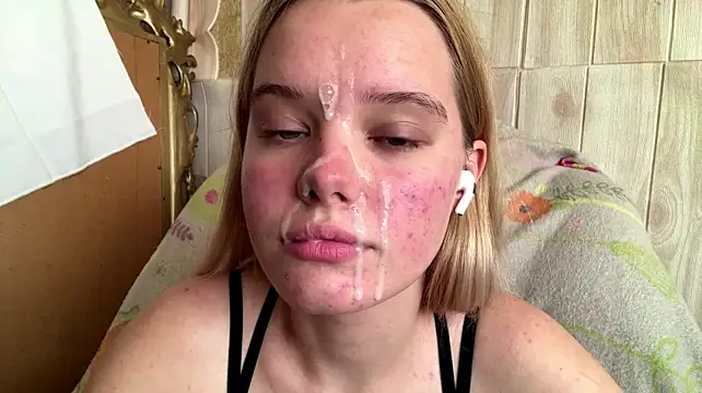 Malinwitch Adlı Modelin Canlı XXX Sohbeti