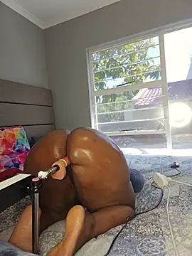 Kinkyphatass Live XXX-Chat