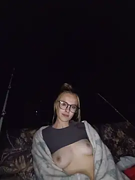 Онлайн чат XXX dirtylittlefantasy