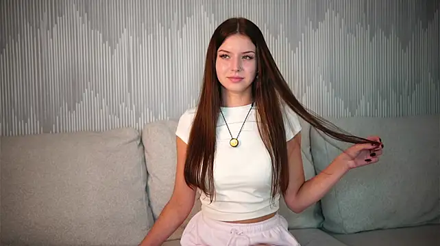 KaHunke Chat XXX in diretta