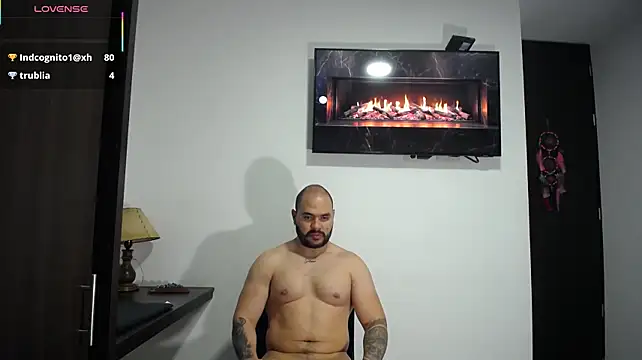 XXX chat uživo modela Hershell_XXL