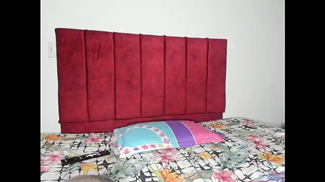 Živý XXX chat ScarletWitch_X