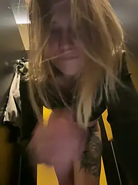 XXX chat uživo modela ValenciaShock