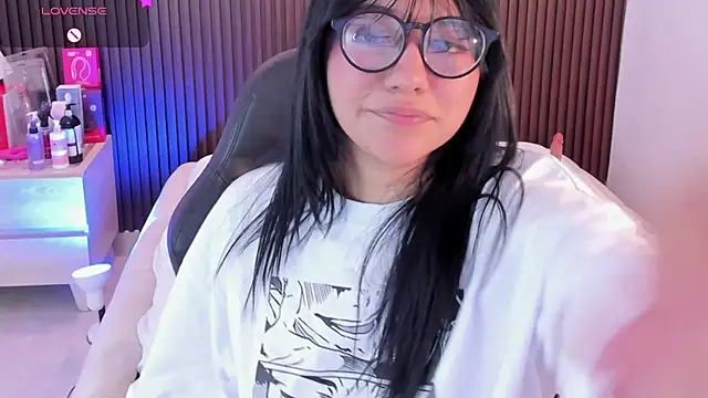 MILLYEVANS1 Live XXX Chat
