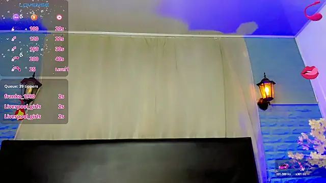 XXX chat uživo modela Monserrat_x