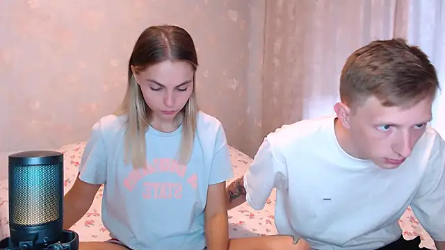 juliaanddima: онлайн-секс-чат