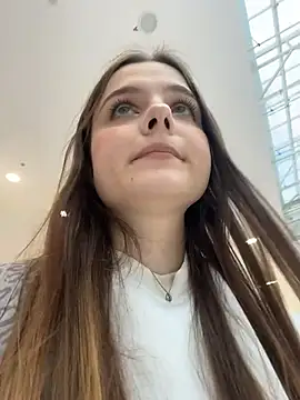 Chat XXX en directo de Lunabelle_